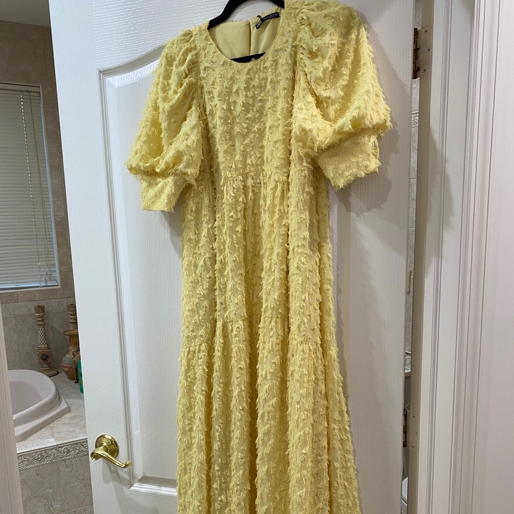 Zara Yellow MIDI Dress